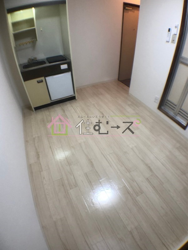 ロイヤルハイツ リビング