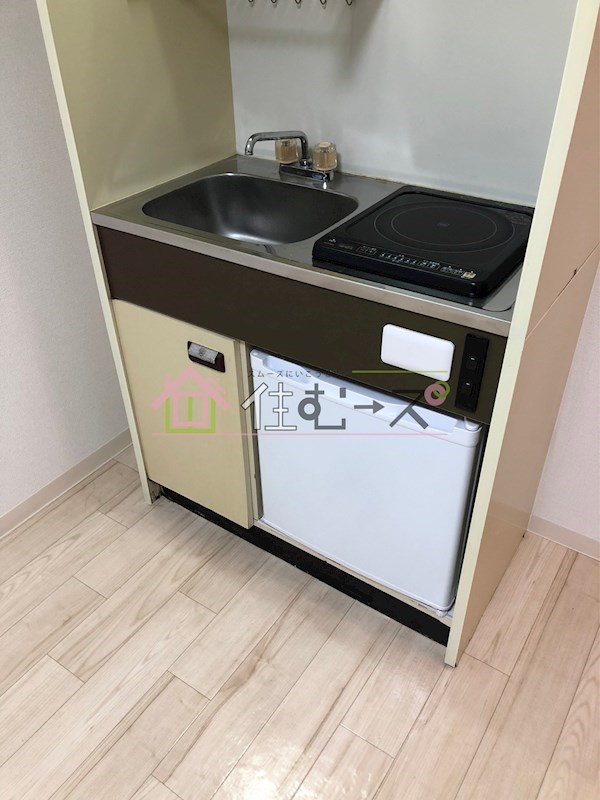 ロイヤルハイツ キッチン