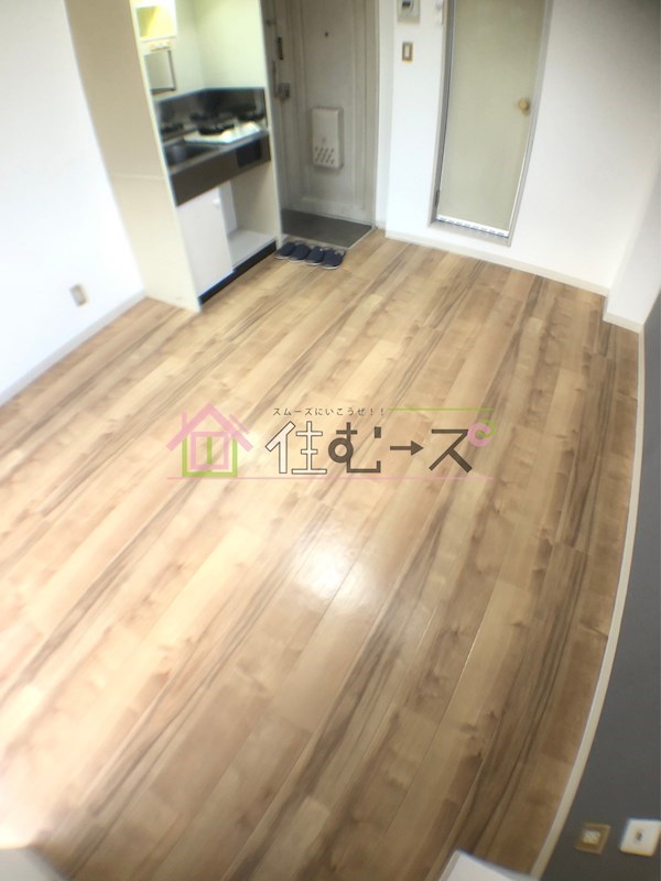パインリーフ森小路 リビング