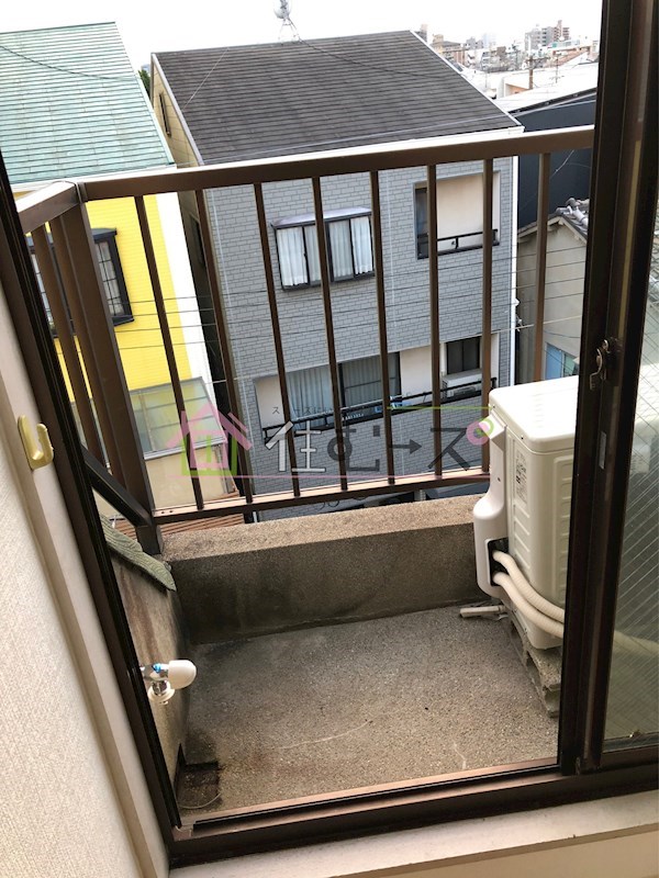 パインリーフ森小路 ベランダ