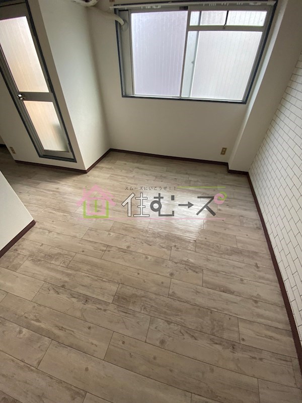 ジオナ新今里 リビング