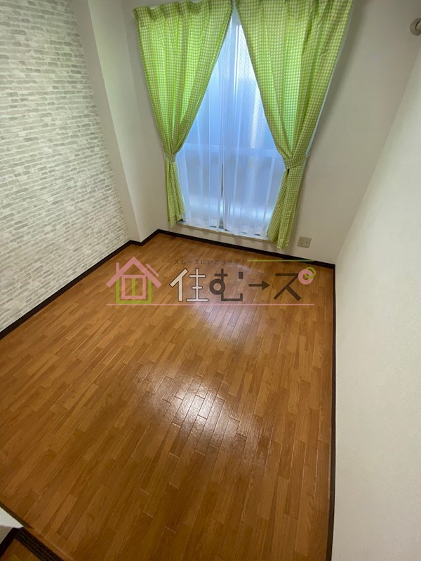 YOUハイム南巽 ベッドルーム