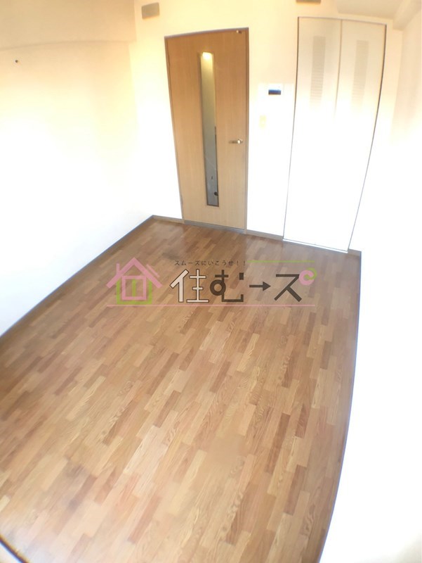 エスリード新大阪 リビング