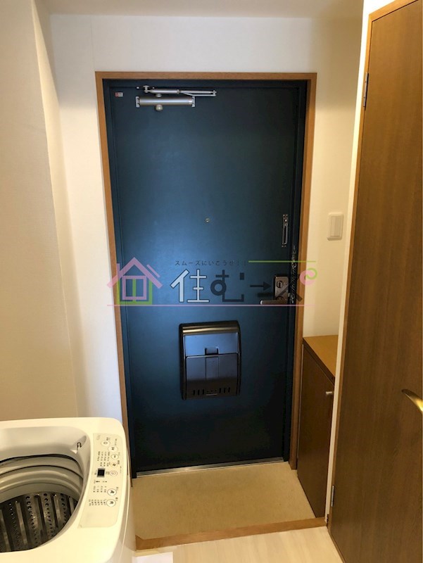 プラザコウエイⅡ 玄関