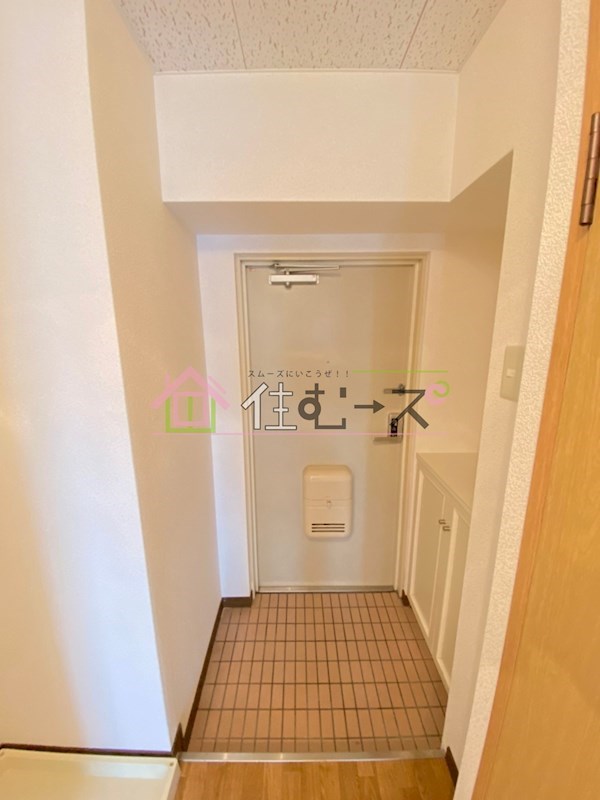 ノルデンハイム小松 玄関