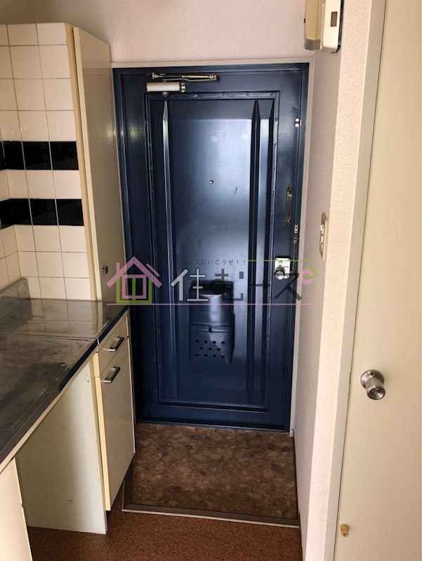 ブルーメイト 玄関