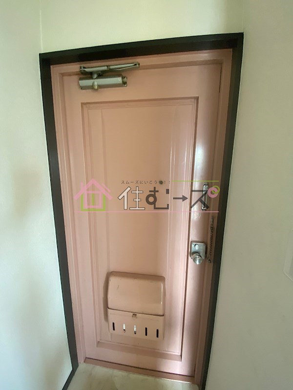 ルベール公園前 玄関