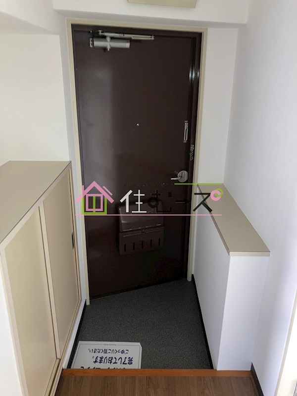 シャロウズ　イン　中瀬 玄関