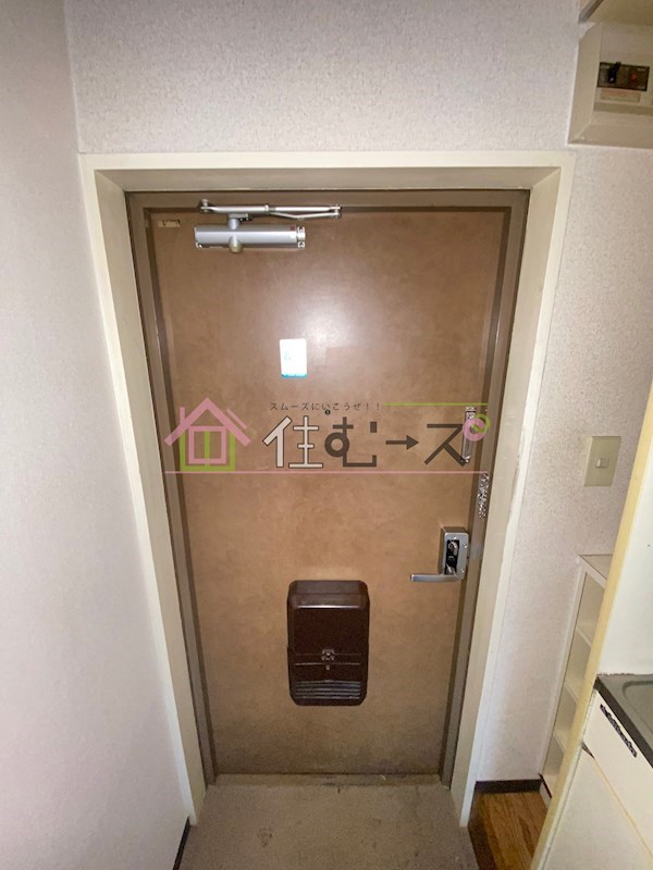 アナスタシア新町 玄関