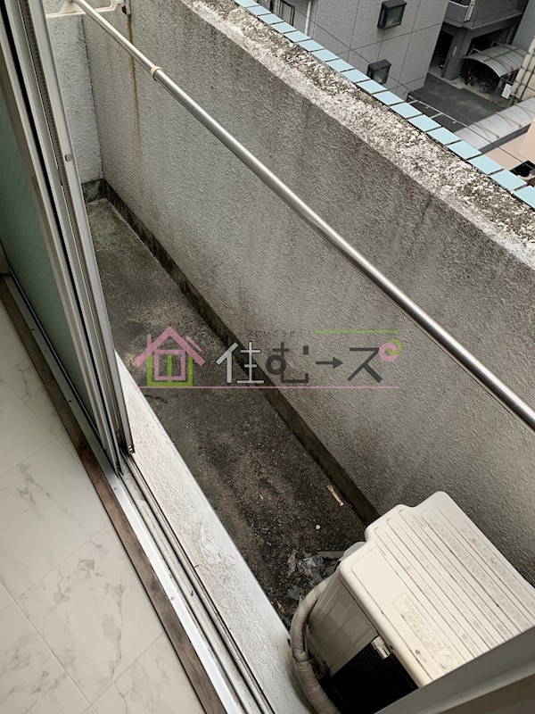 R-CUBE新大阪 ベランダ