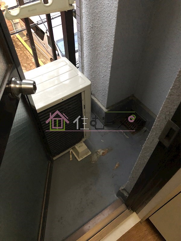 プレアール新大阪Ⅲ ベランダ