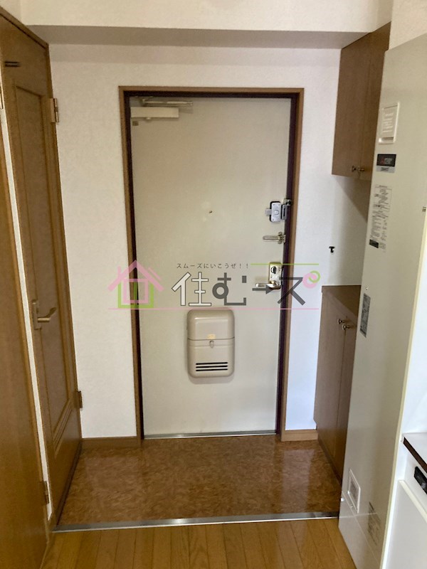 マンション丸旺 玄関