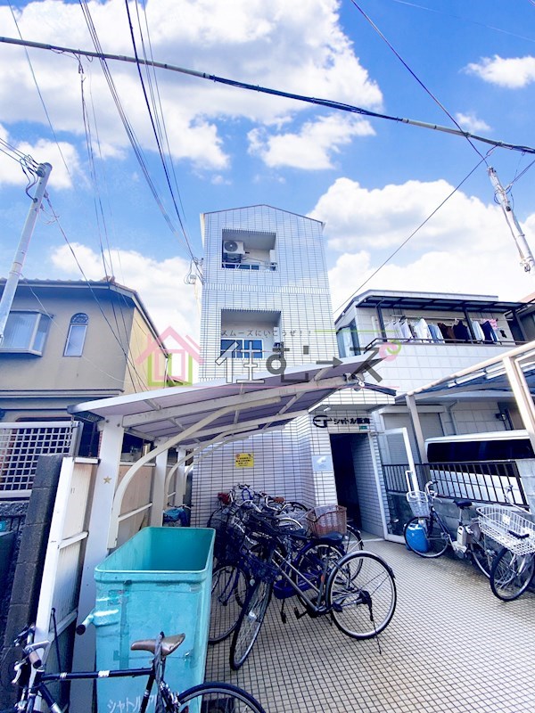 シャトル阪南 外観