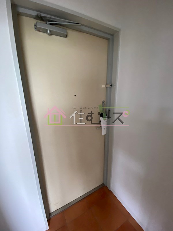 Steady新大阪南 玄関