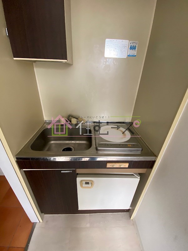 Steady新大阪南 キッチン