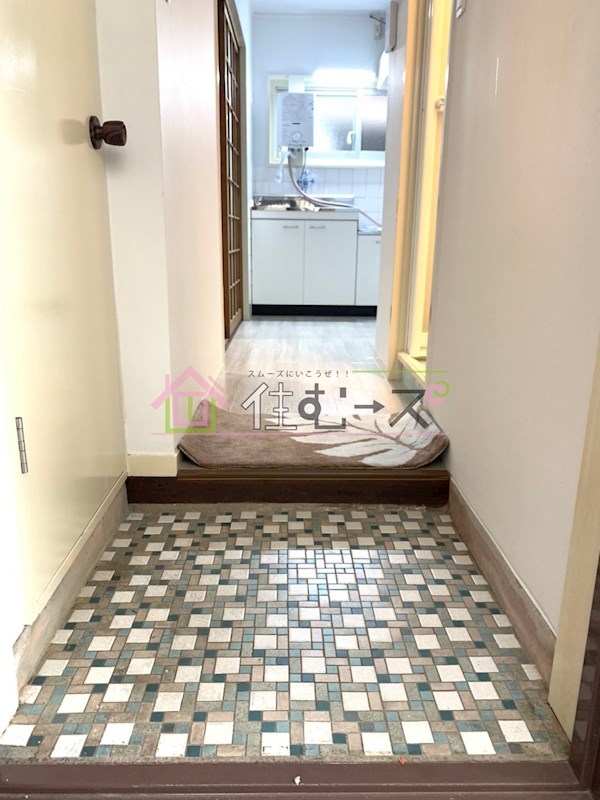 中善マンション 玄関