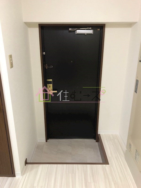 ラベンダーステージ30 玄関