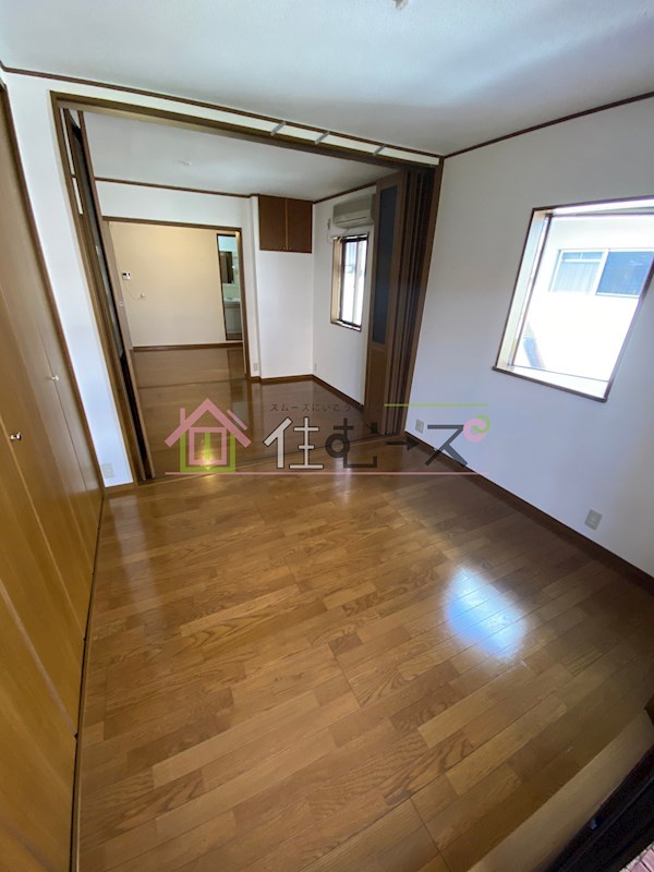 桜ヶ丘アパート リビング