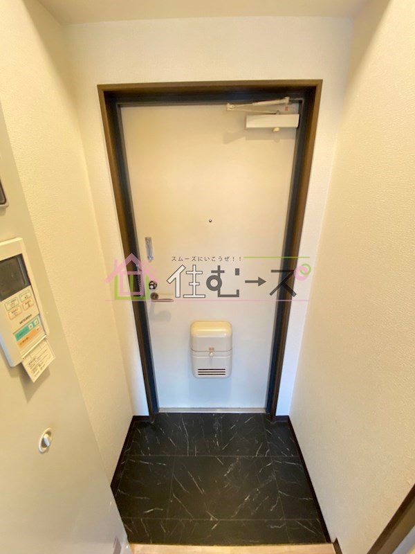 エムロード蒲生 玄関