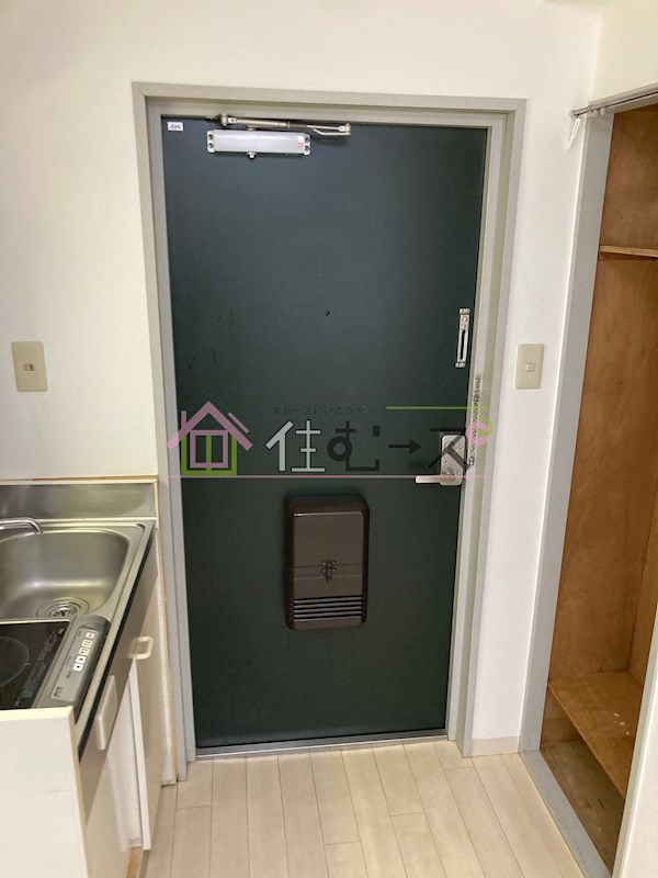 ジオナ本田 玄関