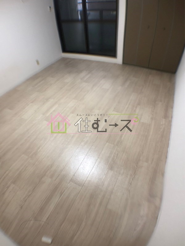 コートヴィエール新大阪 ベッドルーム