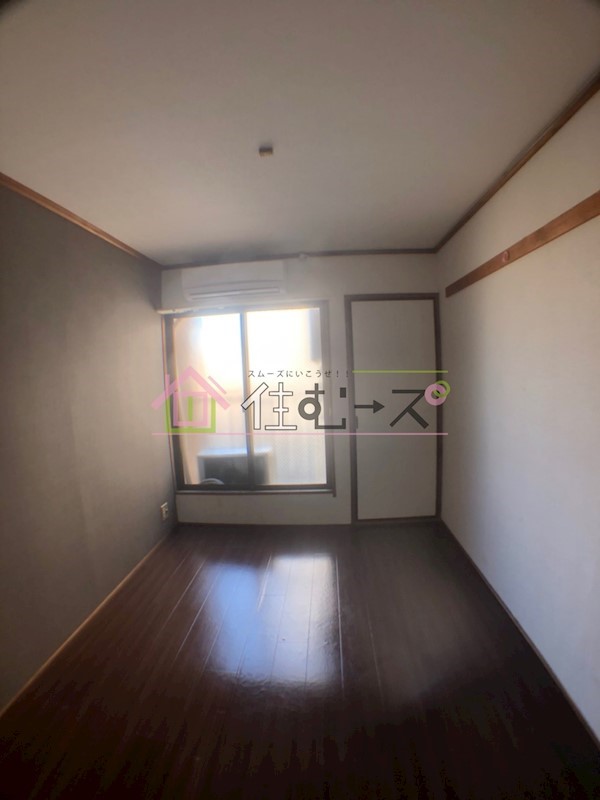 ヴィラ岸里 ベッドルーム