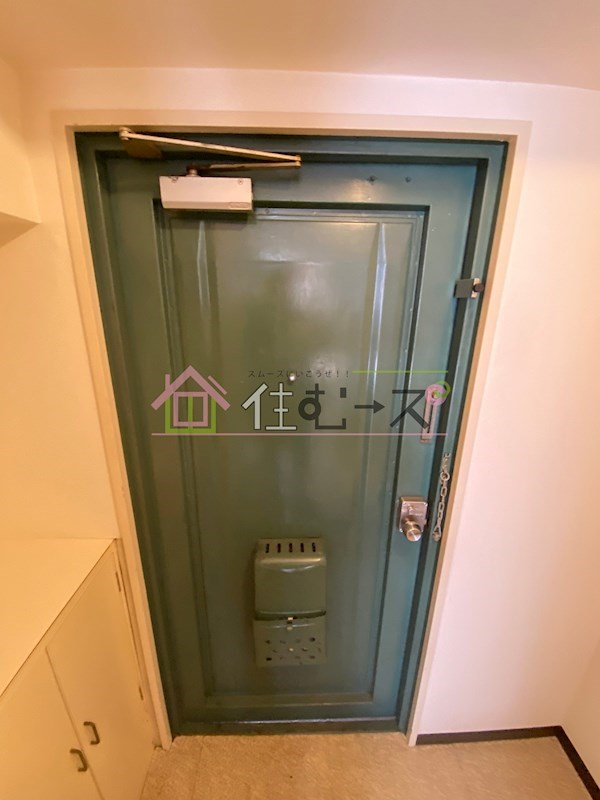 ラ・フォーレ今里 玄関