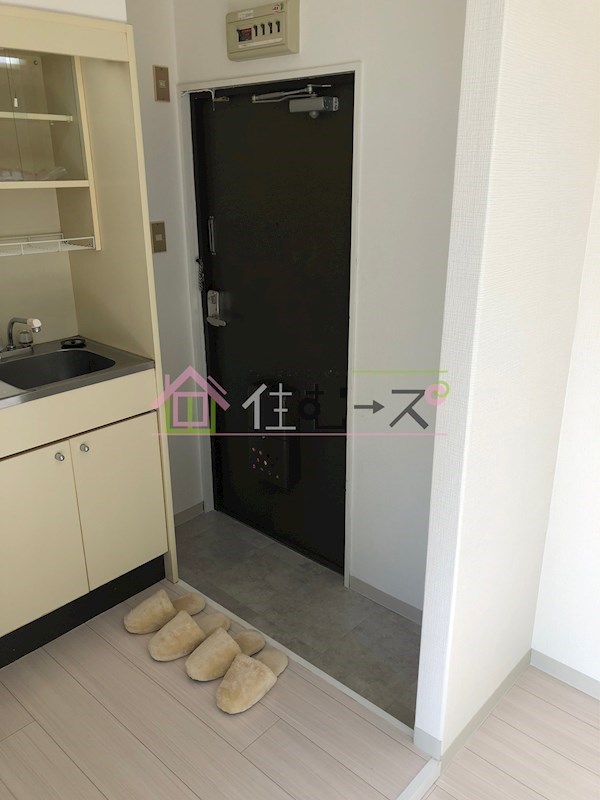 ドムール新北野 玄関