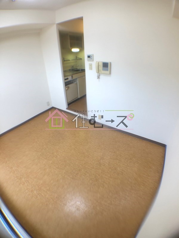 ファミールハイツ北大阪5号棟弐番館 リビング