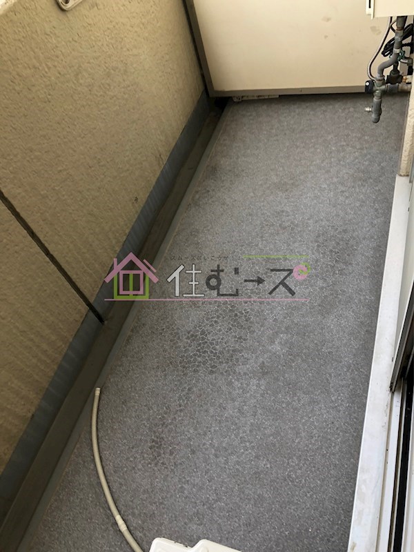 ファミールハイツ北大阪5号棟弐番館 ベランダ
