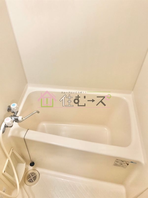 ロイヤルハイツ苅田 風呂画像