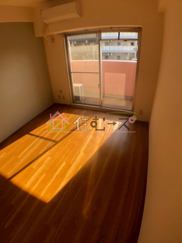 デ・リード弁天町港通 ベッドルーム