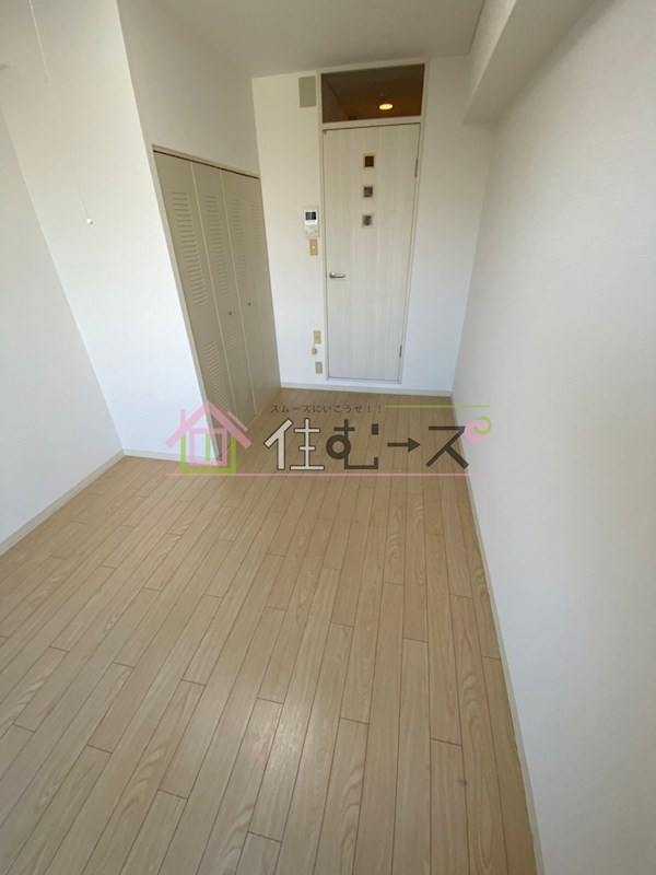 アクエルド都島 リビング