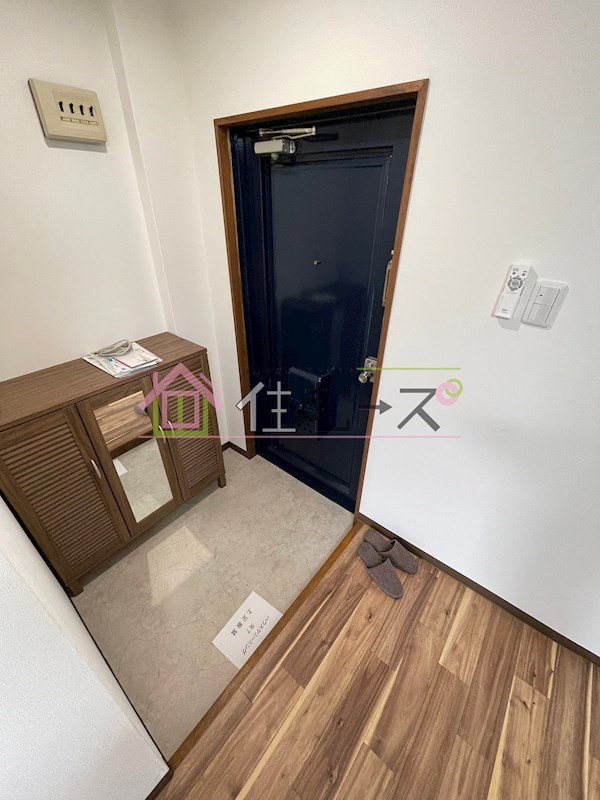 山野マンション 玄関