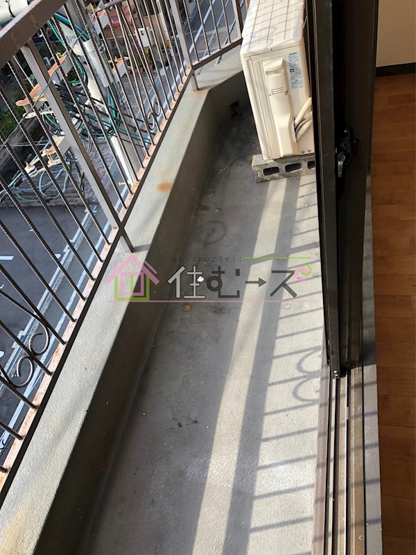 JPアパートメント東住吉Ⅲ ベランダ