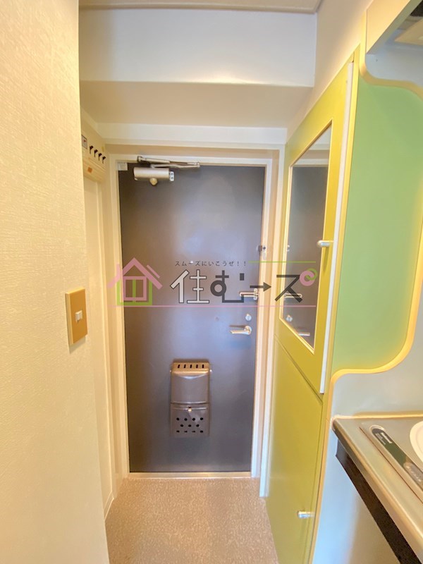 メゾン・ド・ティユール 玄関