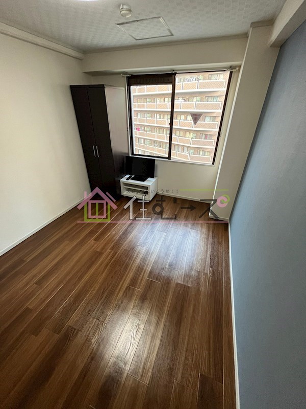 ノアーズアーク長堀通 ベッドルーム