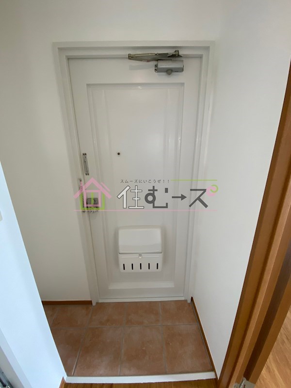 大宝　AXIA緑橋 玄関
