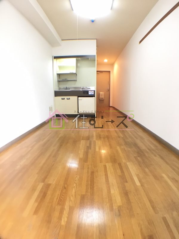 ジュネスアマリ リビング