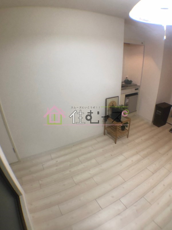 デイルーチェ上新庄 リビング