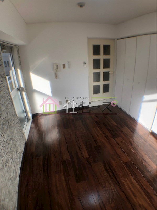 ルミナス難波 リビング