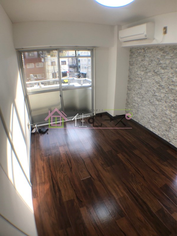 ルミナス難波 ベッドルーム