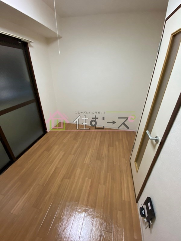 エクラ深江橋 ベッドルーム