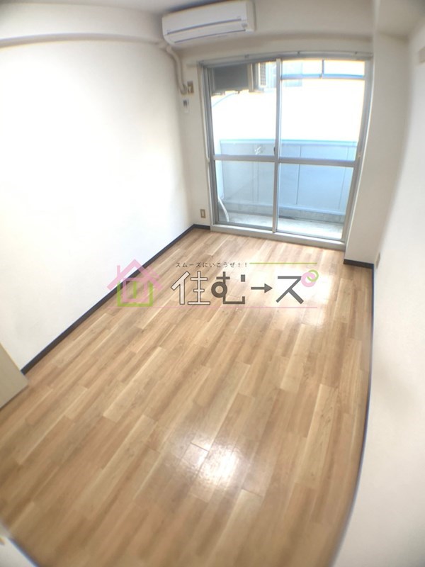 リヒテンハイム ベッドルーム