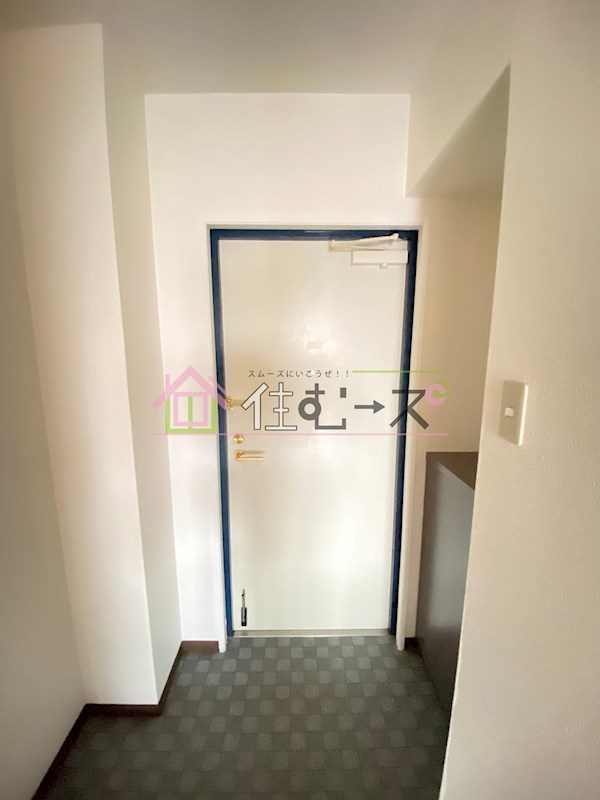 ベンベヌート大西 玄関