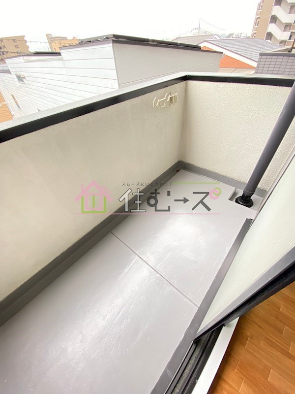 ベンベヌート大西 ベランダ