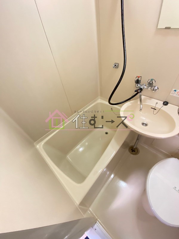 大宝　大手前ロイヤルハイツ 風呂画像