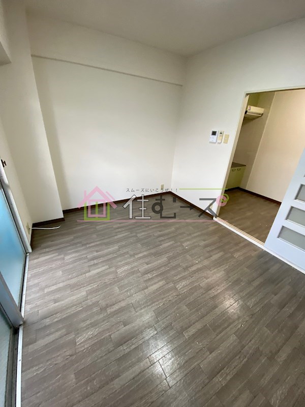 TAIHO メゾン大今里 リビング