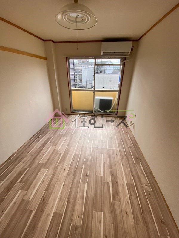 シャトー青山 ベッドルーム