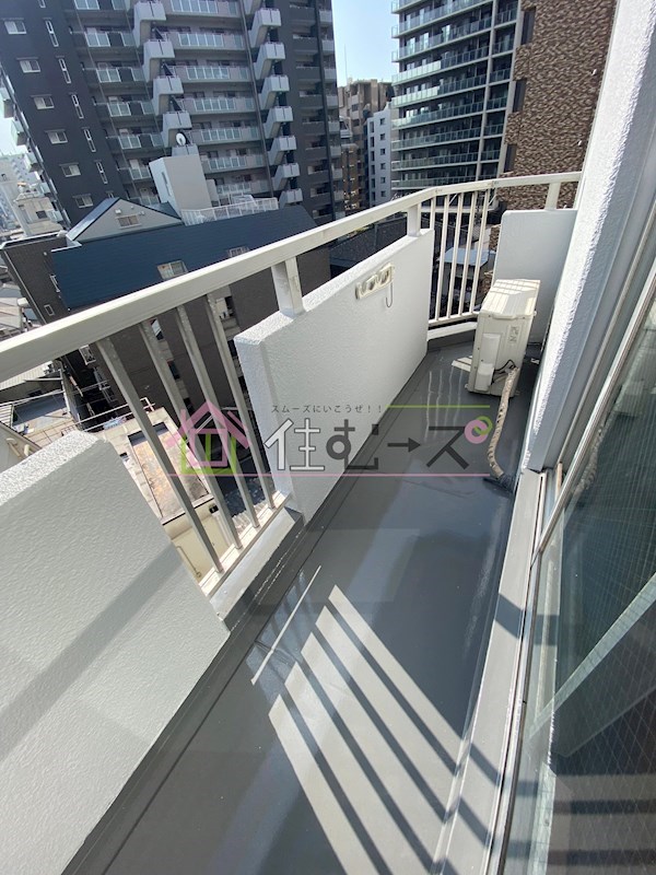 ノアーズアーク長堀通 ベランダ